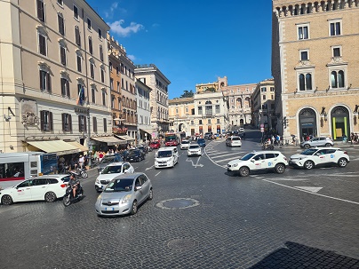Rome, 24h Hop-On Hop Off: Piazza Venezia